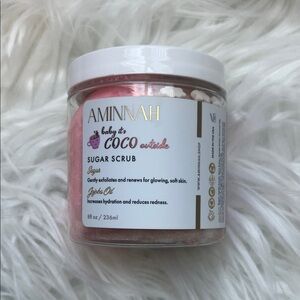NWT AMINNAH baby it’s coco outside sugar scrub